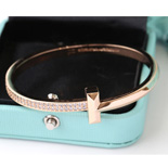 Ƽ�Ĵ� ���� CM8625 3���÷� 