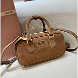 �̿�̿� �Ƹ�ī�� ����� 5BB142-8